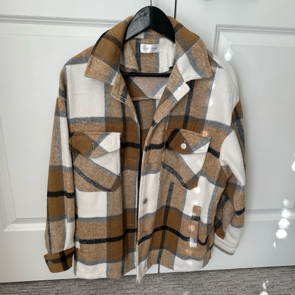 Little White House Plaid Shirt Jacket
